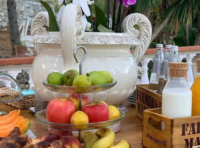 Alojamento de Acomodação e Pequeno-almoço Mamma Rita Tortora